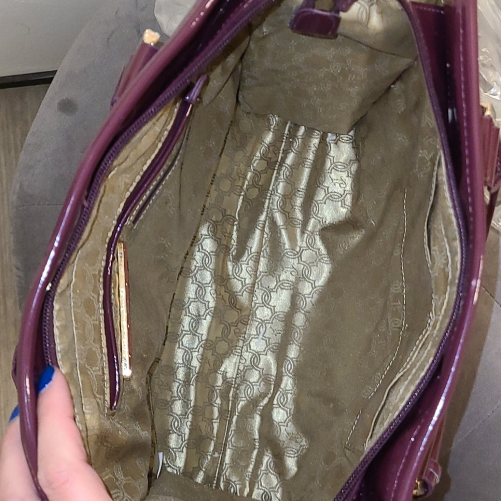 Plum and gold patten leather purse by Ivanka Trump - Picture 7 of 9